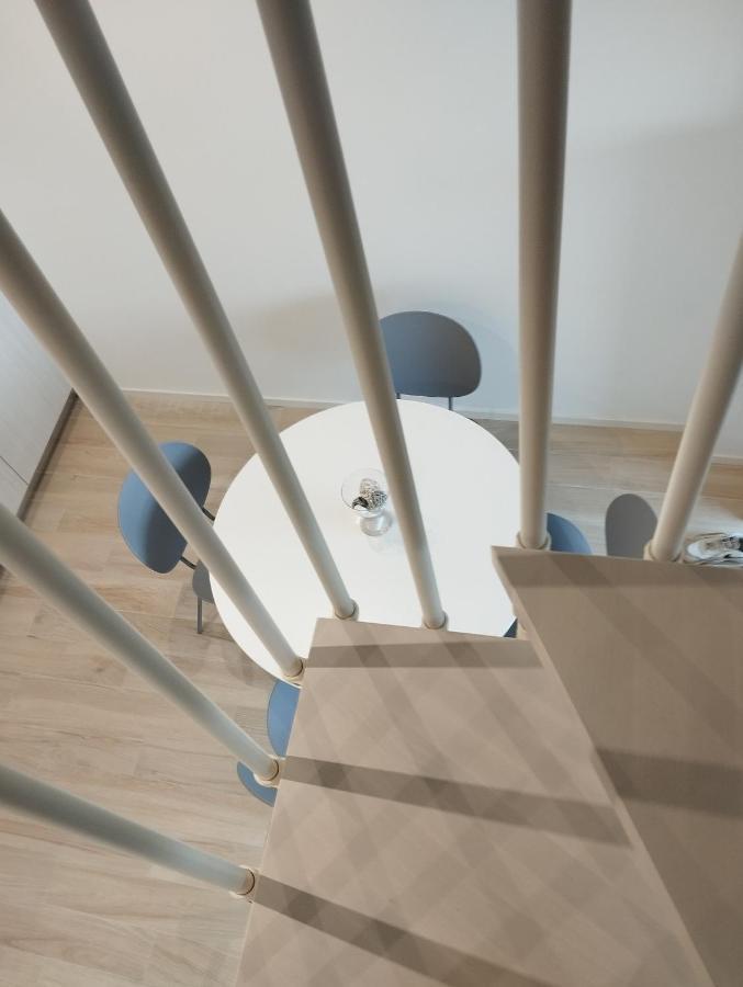 Llhome Bologna Elegante Monolocale Ristrutturato Con Posto Auto Coperto Zewnętrze zdjęcie